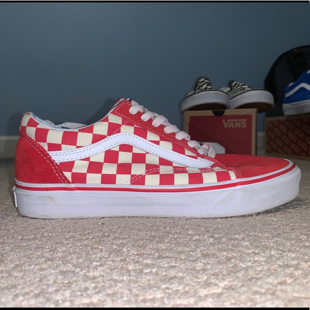 Primary Check Old Sokol Red - Picture 2 of 3